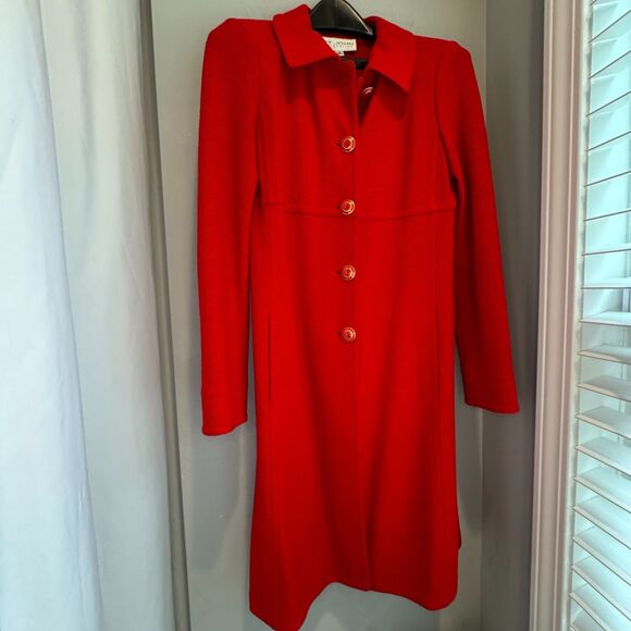 St. John Collection Warm Red Bouclé Midi Coat SZ 2Pristine Preowned Cond.